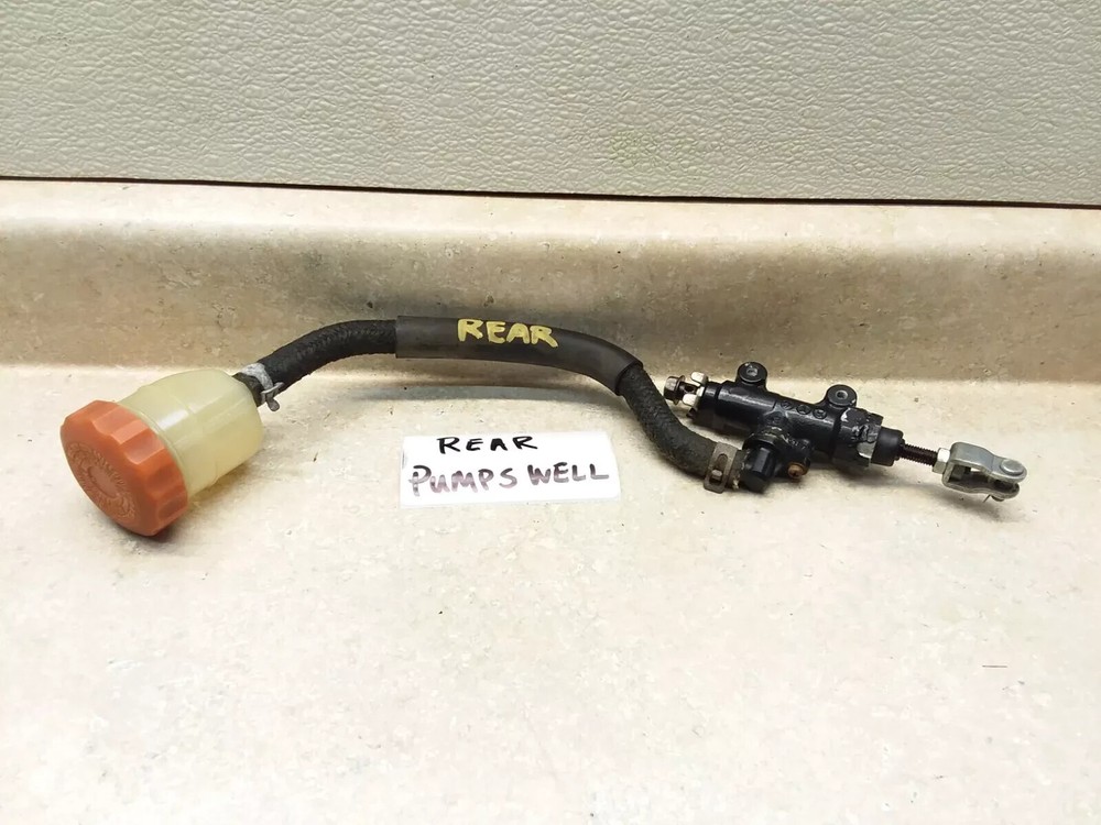 1984 Honda V65 Sabre VF1100S VF 1100 Rear Brake Master Cylinder PJ-1