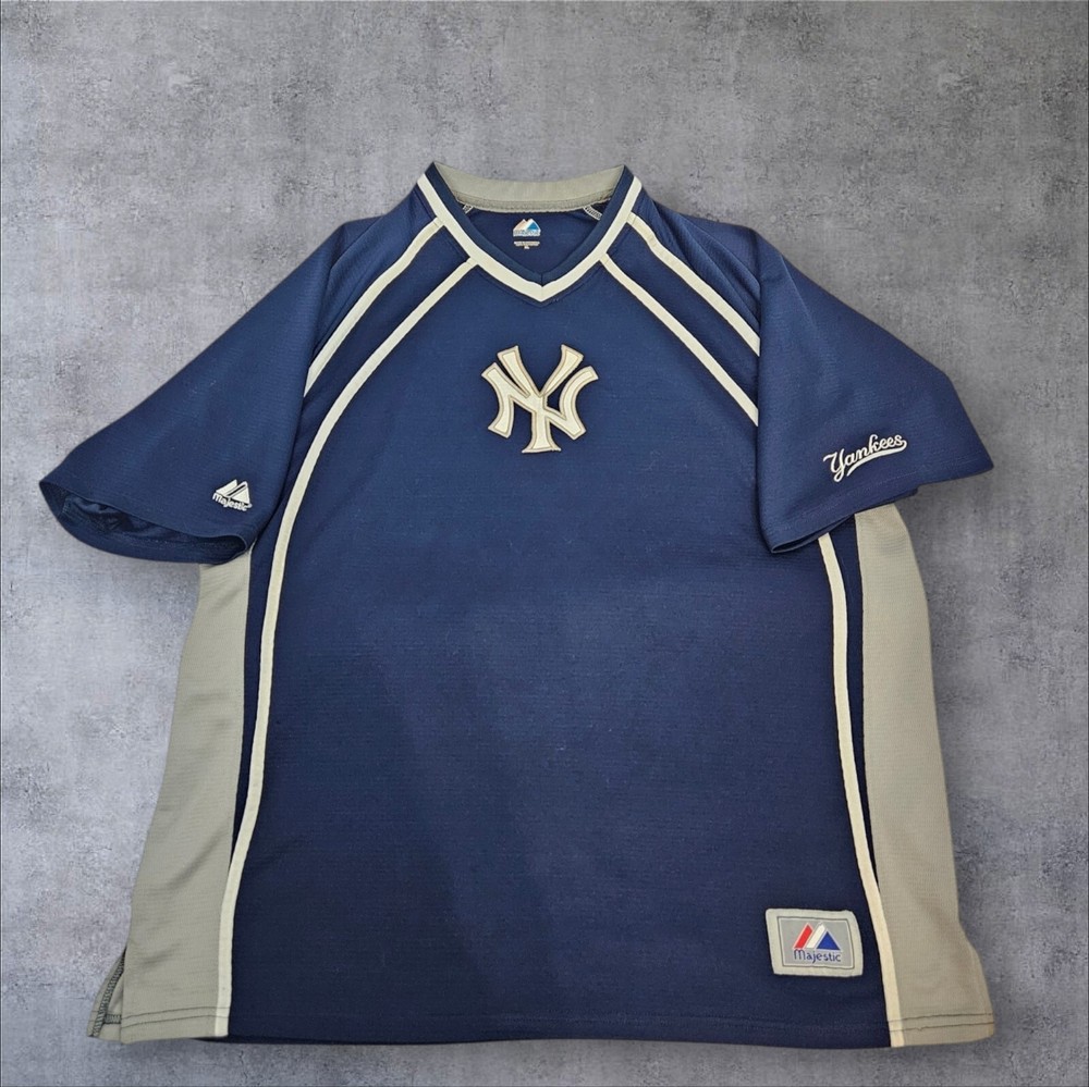 Majestic New York Yankees MLB Pullover Short Sleeve Jersey Size XL Men's L83