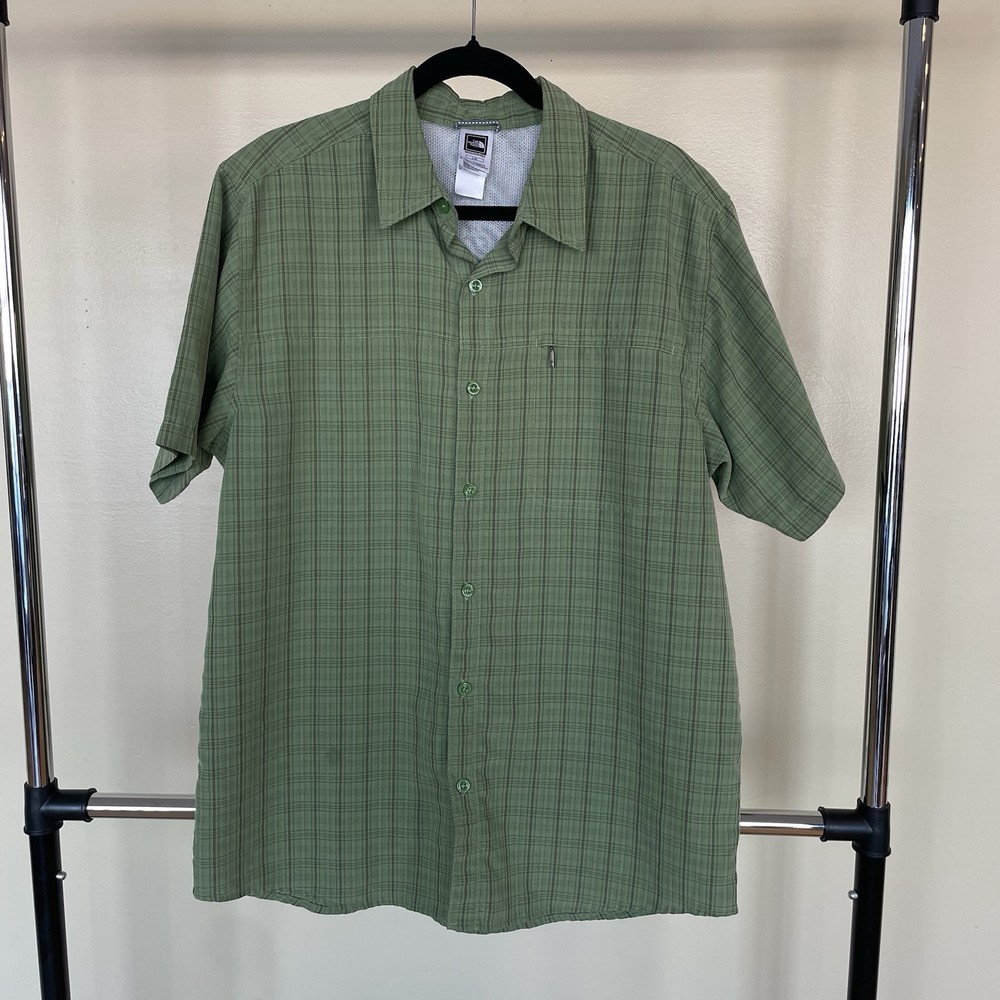 The North Face Men Short Sleeve Button Up Shirt in Green Check Plaid with Vented Design  