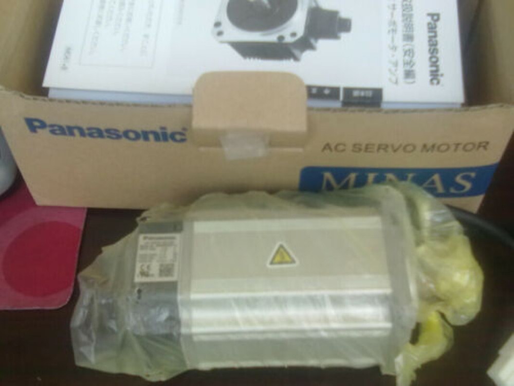MHMD082P1U AC Servo Motor New In Box One Year Warranty #A6-4