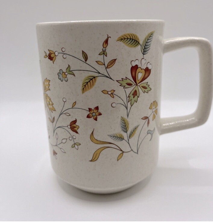 VTG Temper-ware by Lenox “Merriment” Grandmug