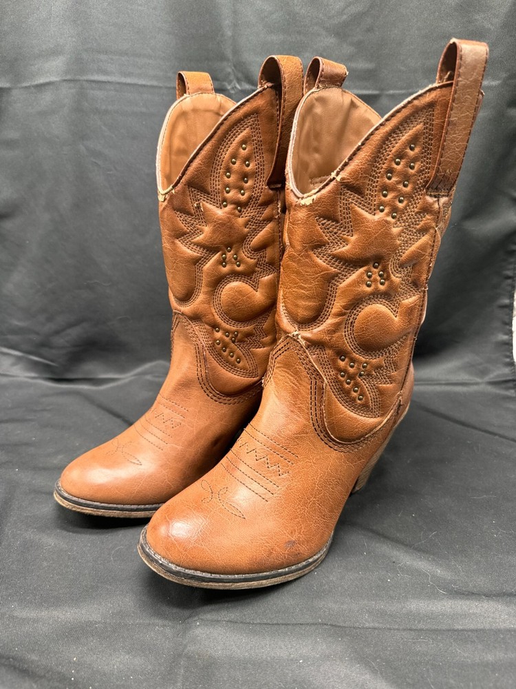 Vintage Mia Girl Larue Tan Western Faux Leather Heeled Cowgirl Boots Size 7
