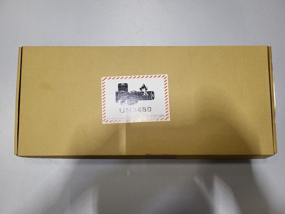 Rechargable Li-ion  Battery Pack Model: L421X 14.8V 69Wh New