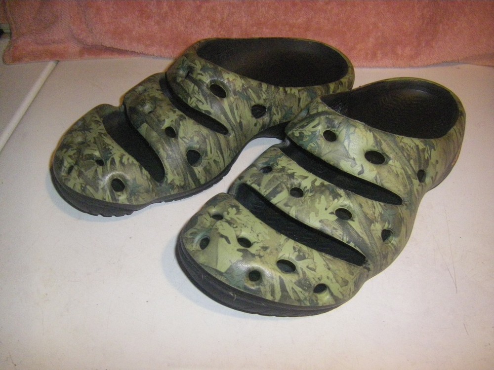 Men's KEEN Yogui Arts Comfort Clogs Slip-On Mule Size 10