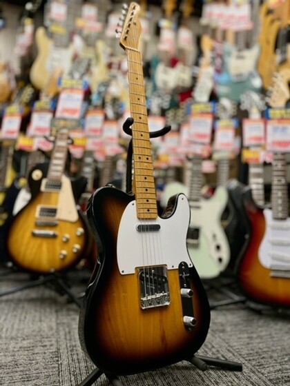 Fender  New Year Sale  Classic Series  50s Telecaster  2 Color Sunburst  Made
