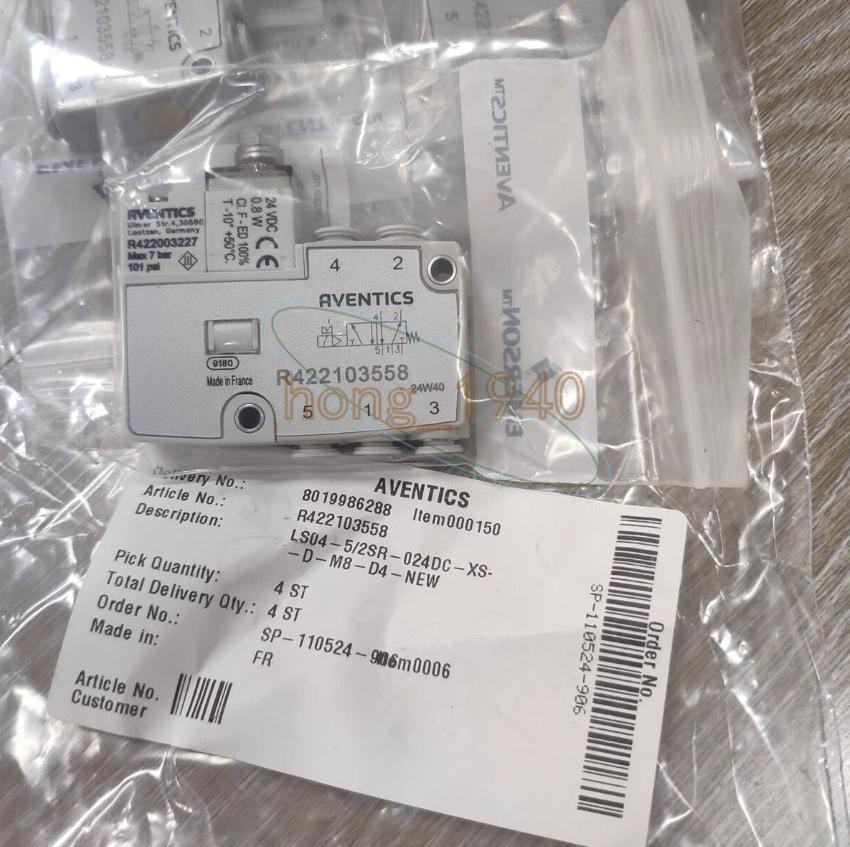 One AVENTICS R422103558 solenoid valve new