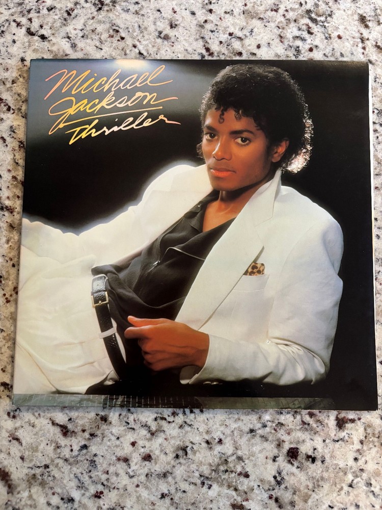 MICHAEL JACKSON THRILLER - RARE BACK COVER ERROR VINYL RECORD QE 38112 1st PRESS