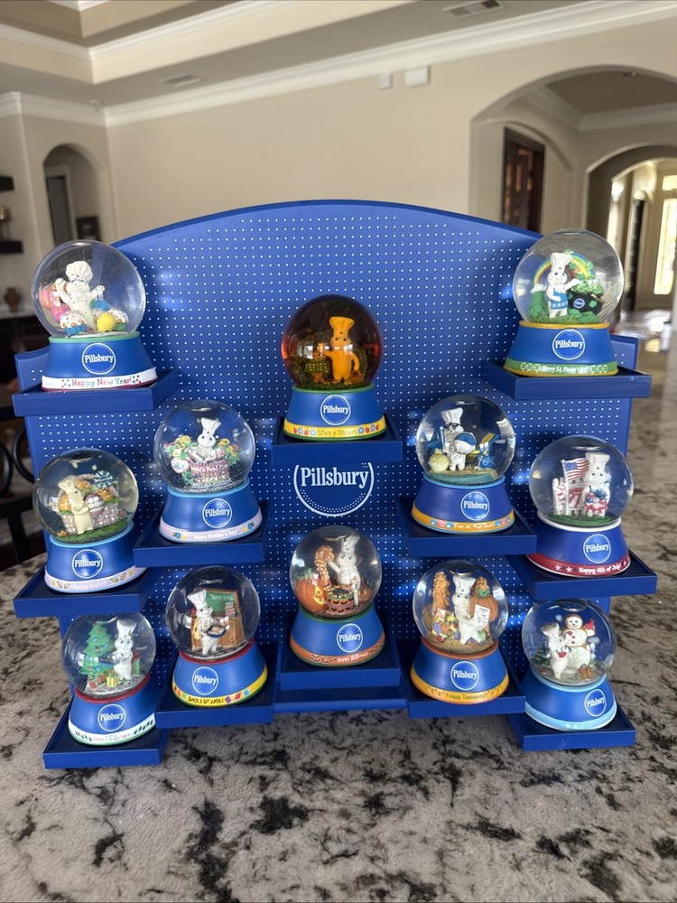 Vintage NOS Willabee & Ward Pillsbury Doughboy Holiday Snow Globe Set 12 Globes Display