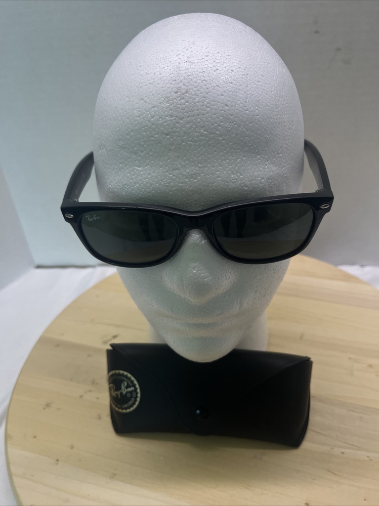 Ray-Ban RB2132 55/18 Unisex New Wayfarer Sunglasses - Black With Case