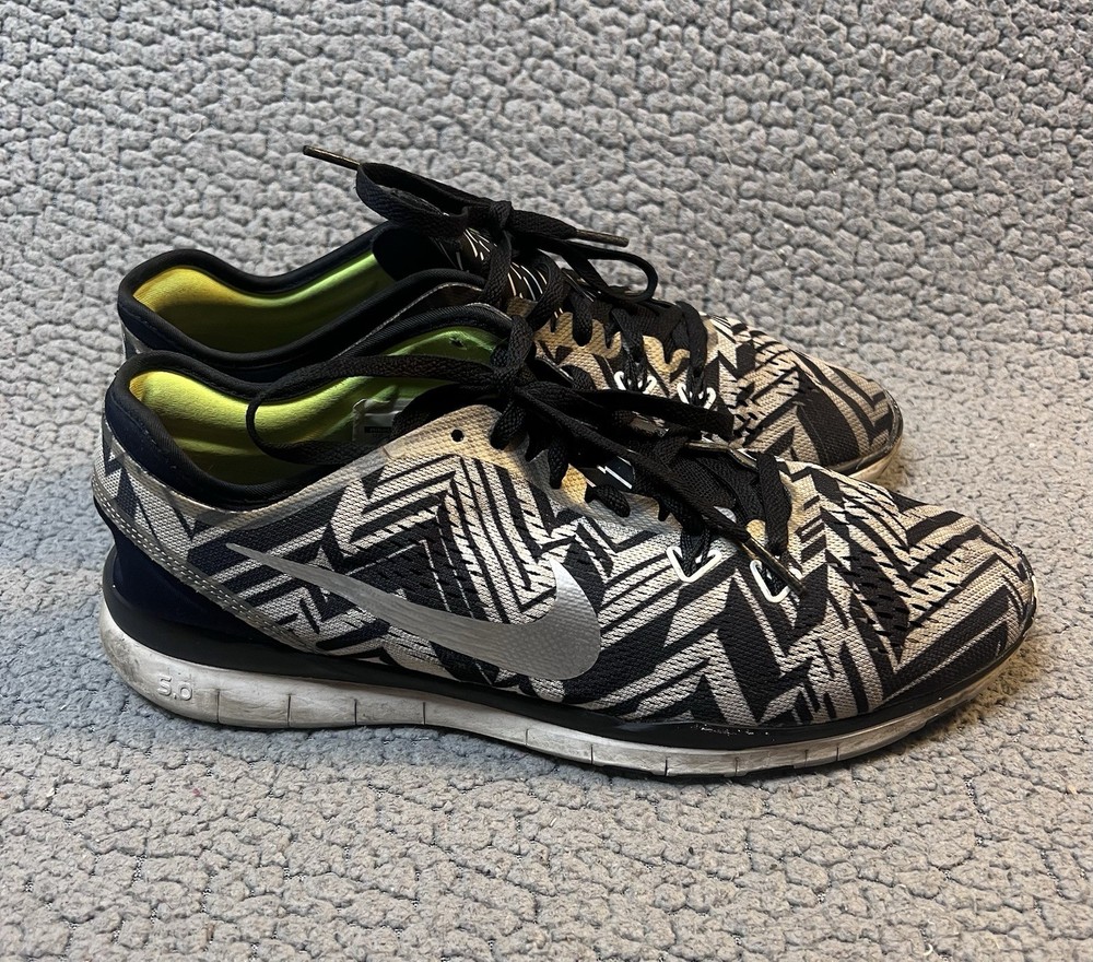 Nike Free 5.0 TR Fit 5 Print Training Shoes Women’s Size 9 Black White Silver