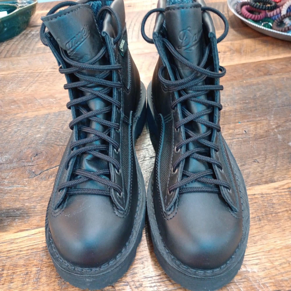 Danner Patrol 6in Womens Black Gore-Tex Uniform Boots Size 8.5 25200