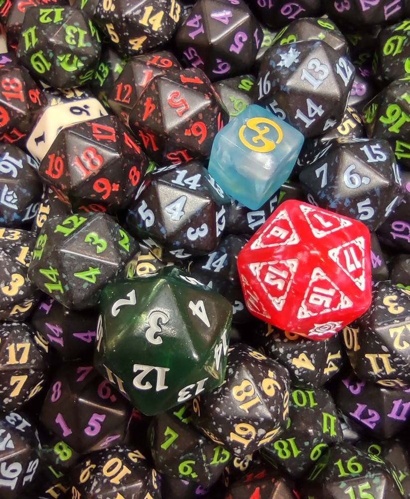 Life Counter ~ SPINDOWN LOT of 25 ~ 2 Oversized Dice PLANAR DIE Mix D20