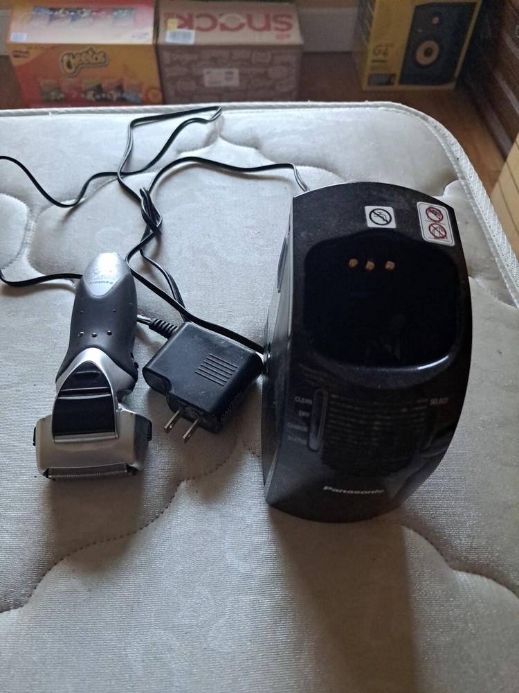 Panasonic ES8109 Arc-3 Wet/Dry Silver Men's Electric Shaver w/ Original Charger