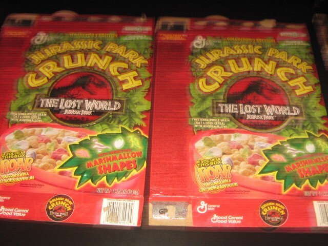 2 Vintage 1997 The Lost World JURASSIC PARK CRUNCH Cereal box