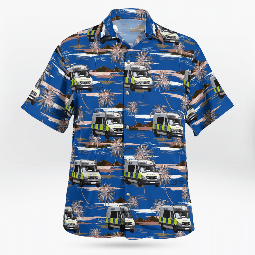 Camisa hawaiana vehículo orden público servicio policía metropolitana