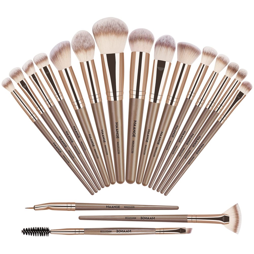 18-Piece Premium Synthetic Makeup Brush Set for Soft Foundation & Flawless Application