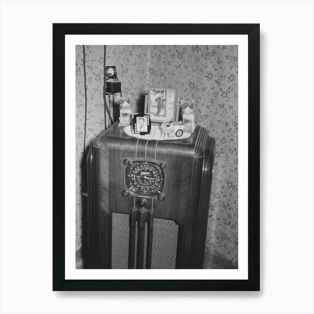 Radio With Ornaments And Decoration Framed Wall Art Poster Canvas Print Picture