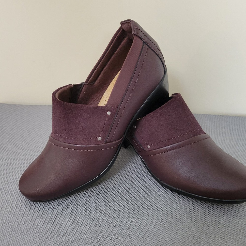 NWOT Clarks Emily Slip-On Loafer Booties Size 6.5 Dark Burgundy Leather Heels