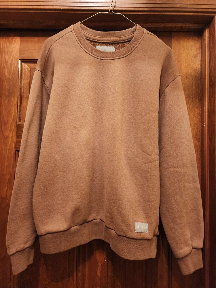 Trendy Hollister Camel Brown Crew Neck Sweatshirt Medium