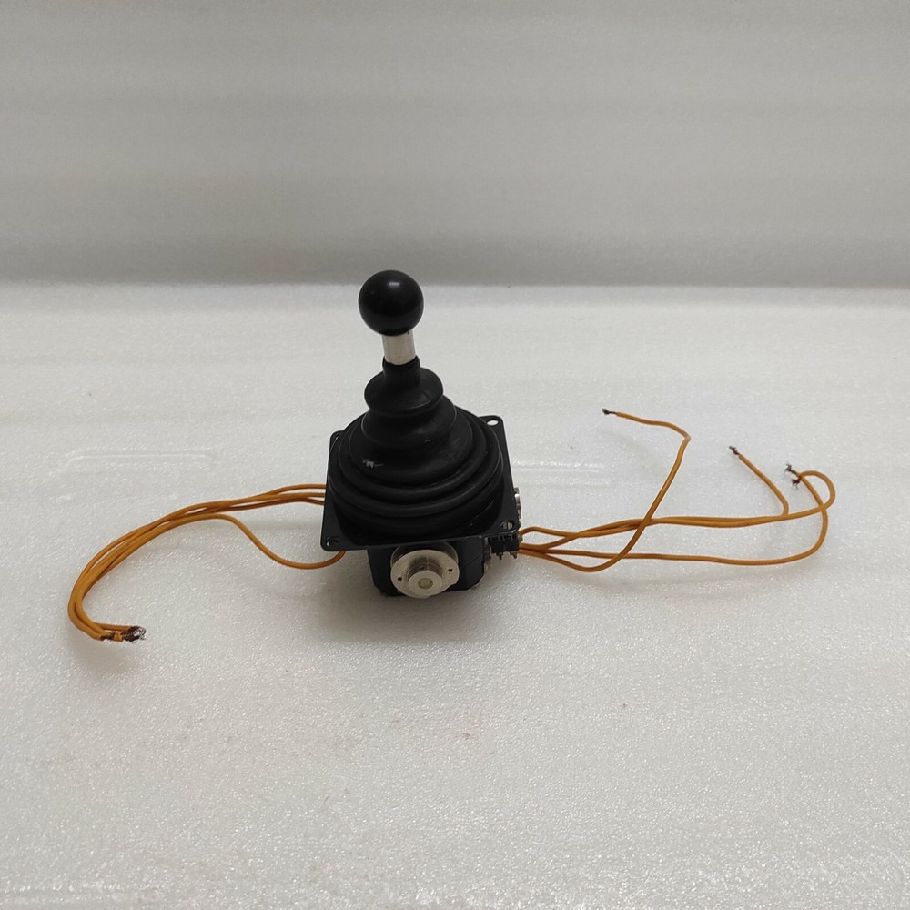 ETI SYSTEMS J50-CR2T4-SMB JOYSTICK CONTROLLER