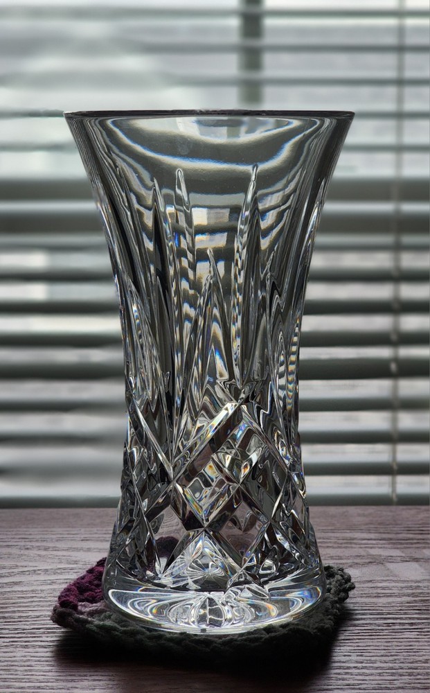 Waterford Crystal 1996 Immigrant Vase 7