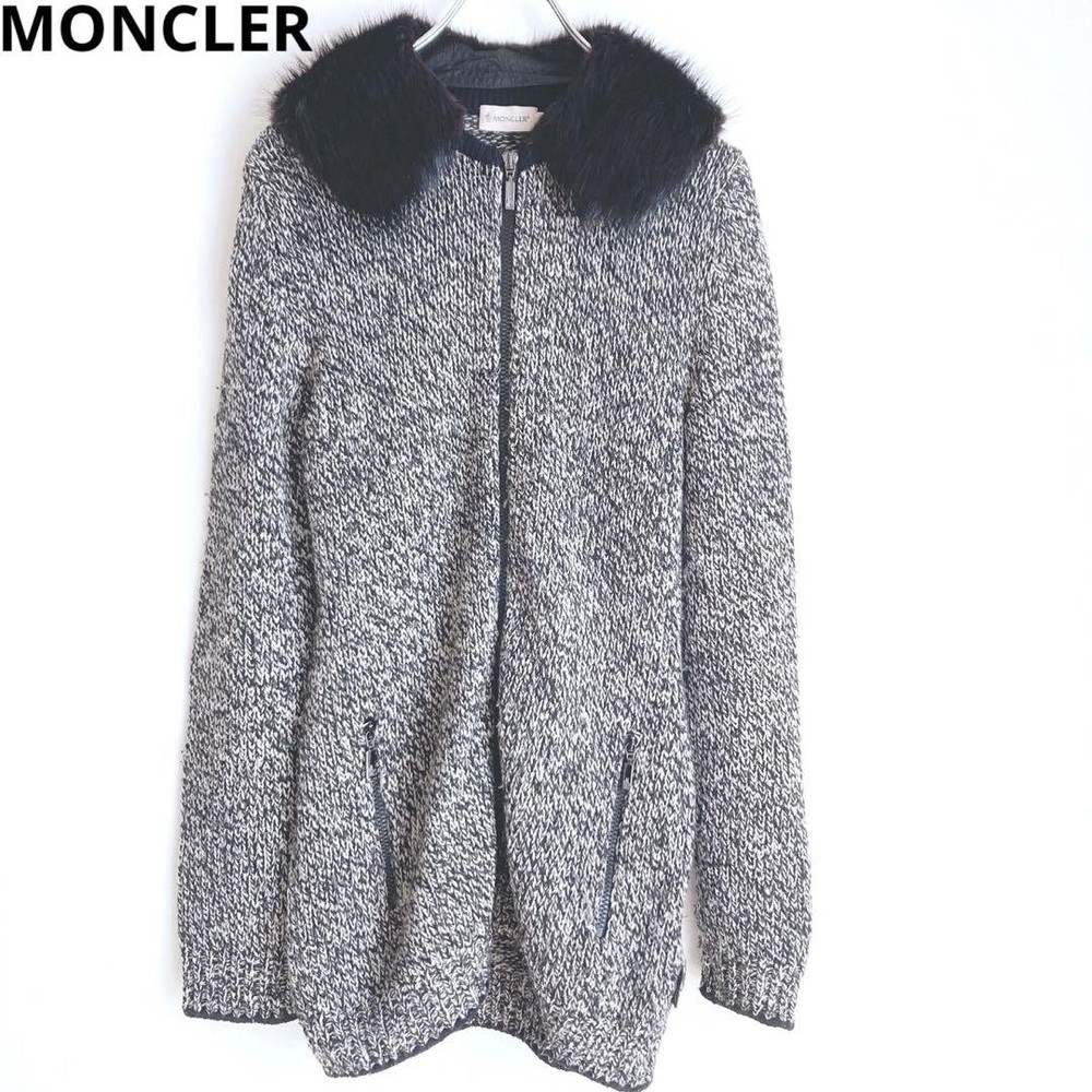 Moncler Black Alpaca Beaver Long Zip Coat in Size XS