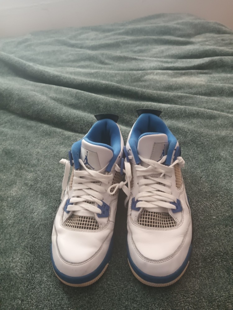 Air Jordan 4 Retro Motorsports. Size 6.5Y Pre Owned No Box