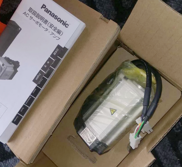 New In Box Panasonic MHMJ082P1A Servo Motor free fast shipping
