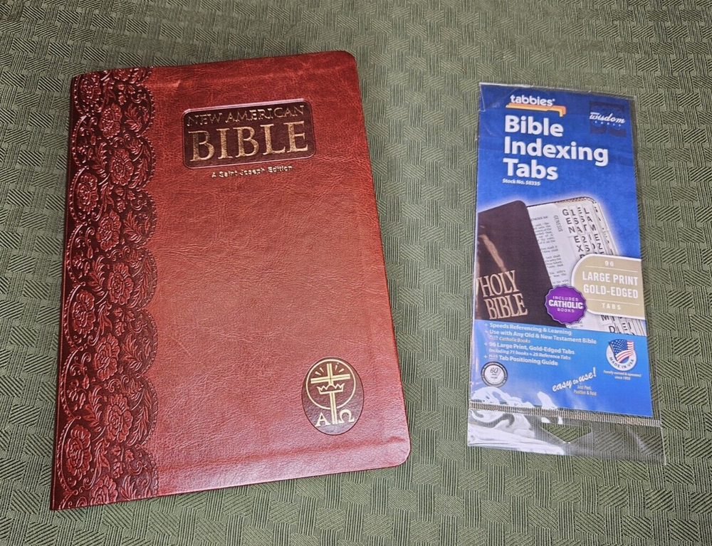 St Joseph Catholic Bible Giant Print Easy Tabs Floral Embossed NAB-image