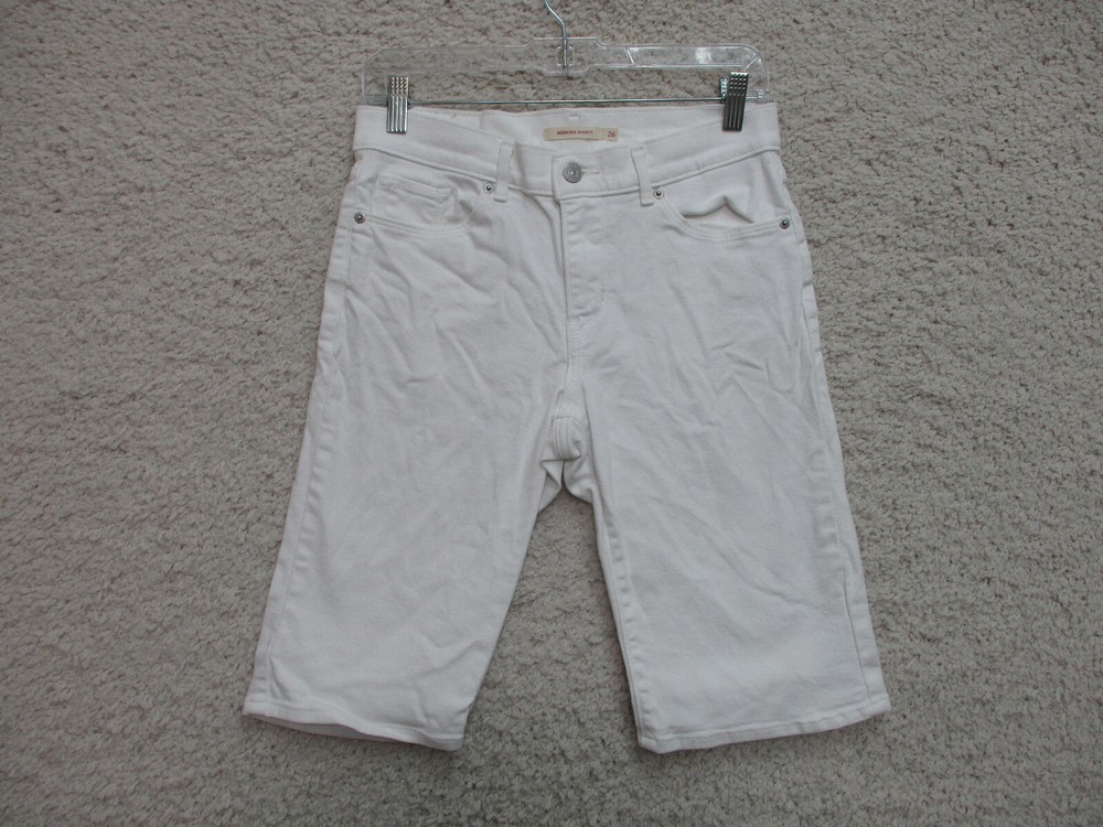 Levis Shorts 26 Mens White Bermuda Casual Cotton Chino Pockets Modern Fit Logo