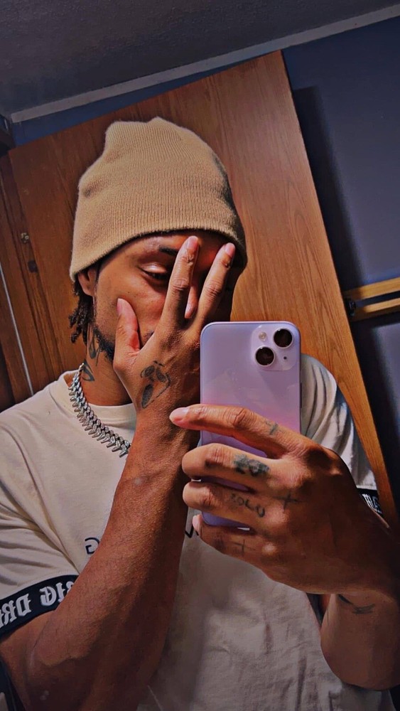 iPhone 14 With TIK TOK installed.