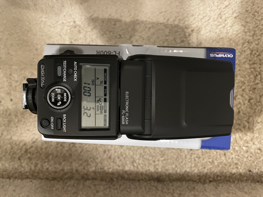 Olympus FL-600R Flash - External Flash - Flash - Flash Unit