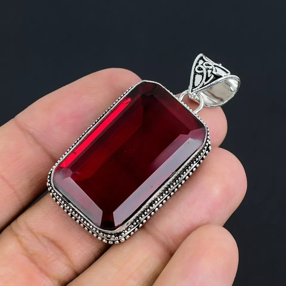 Mozambique garnet gemstone handmade pendant for gifts