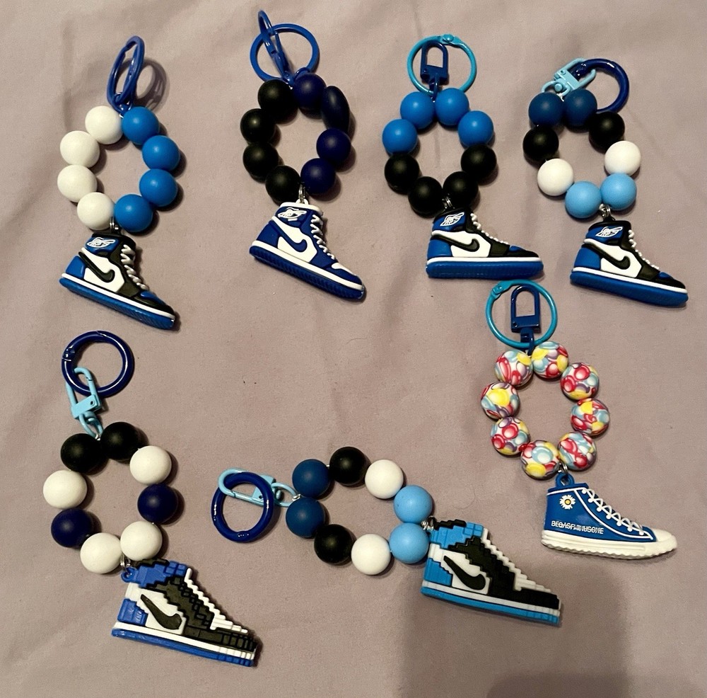 Handmade sneaker keychain Fingerlet custom design sold individually  
