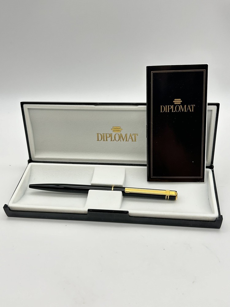 NEW Diplomat ballpoint pen in box black/gold Germany with directions