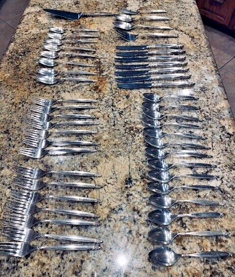 Vtg Rogers Bros. Garland Silverplate Flatware 45 pc Set + 5 Serving