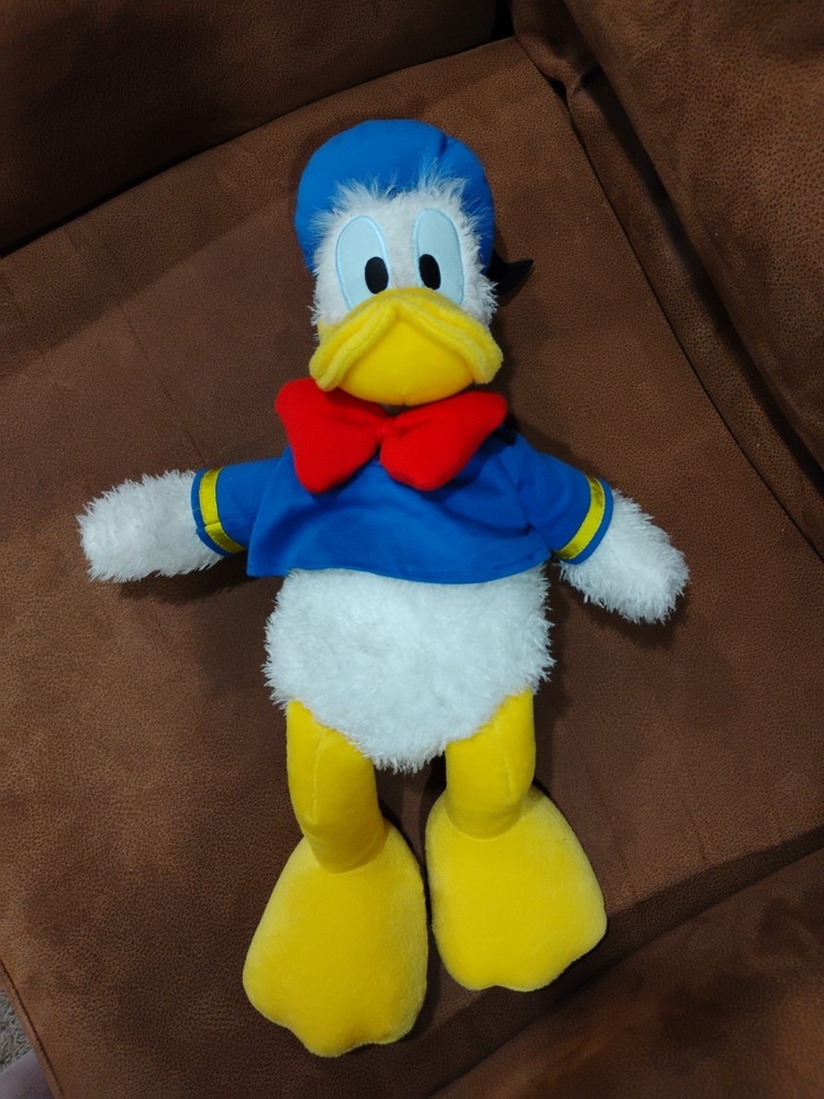 Disney Store Exclusive 16 Inch Donald Duck Soft Plush Toy  
