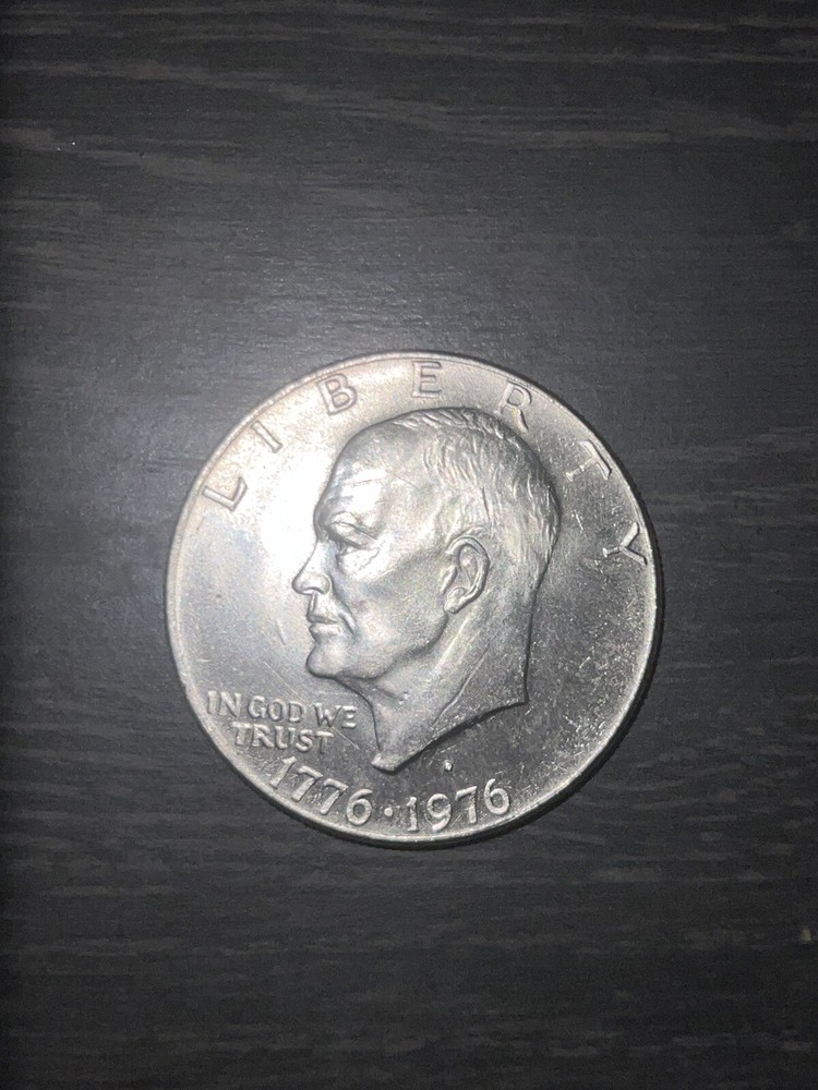 1776-1976 D Eisenhower Liberty Bell Moon TYPE 2 One Dollar US Bicentennial Coin