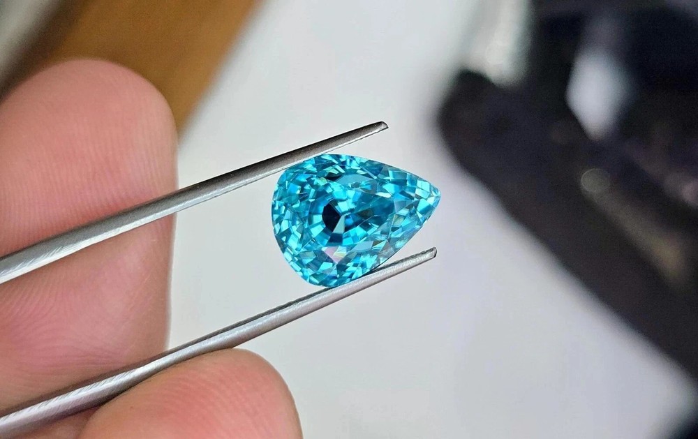 10.10 Ct Natural Paraiba Tourmaline Neon Blue Pear Loose Gemstone Certified