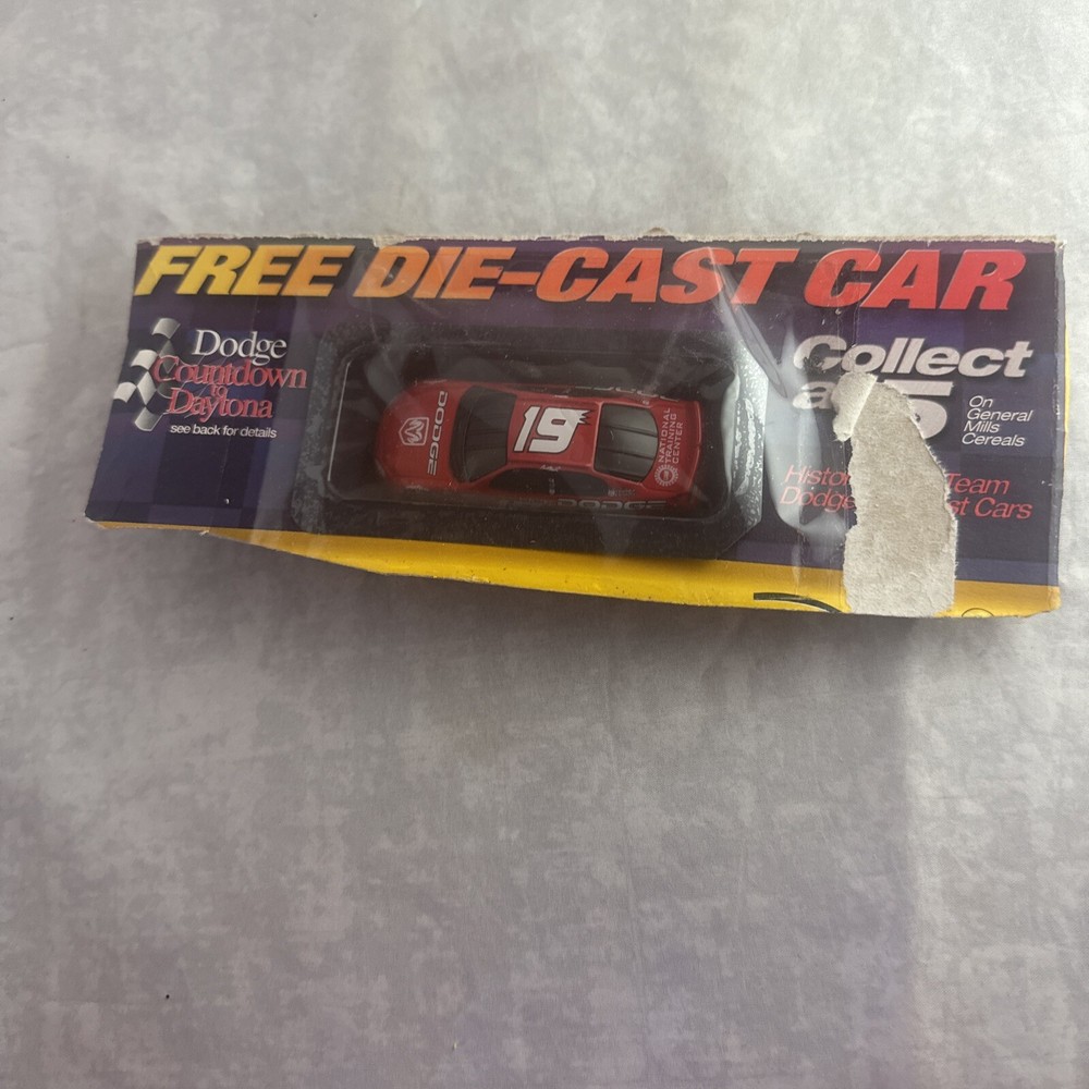 NASCAR Dodge Countdown to Daytona 1:64 Die-Cast #19 Race Car 2001 Cereal Box