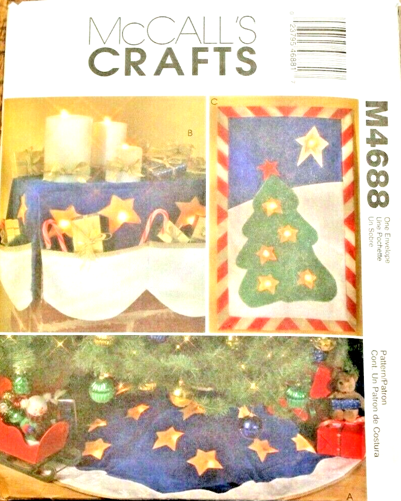 McCall's 4688 Star Christmas Tree Skirt Wall Hanging Mantel Cover Sewing Pattern