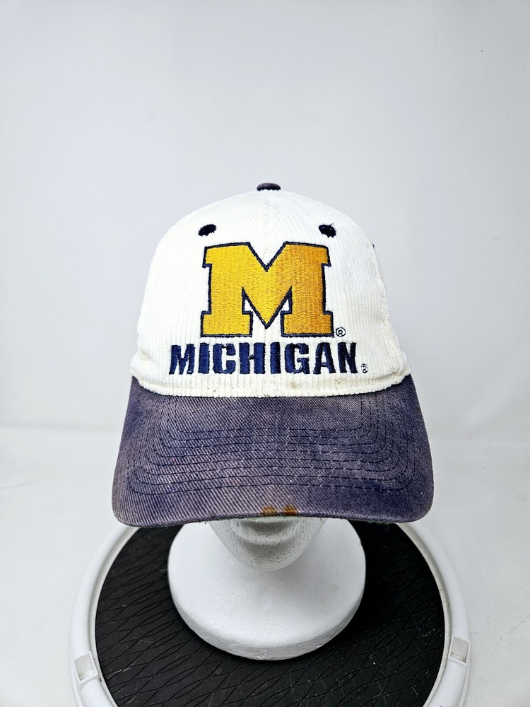 Vintage Michigan Wolverines Corduroy Russell Athletic 90s Snapback Hat Used