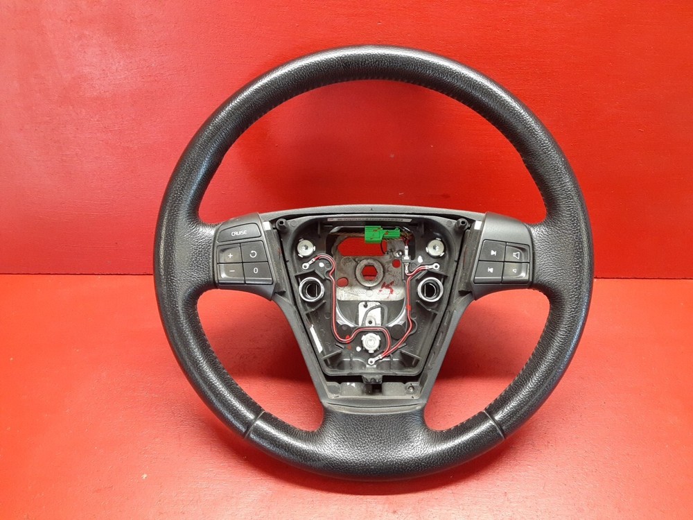 2007 Volvo V50 OEM Steering Wheel with Navigation 30764361