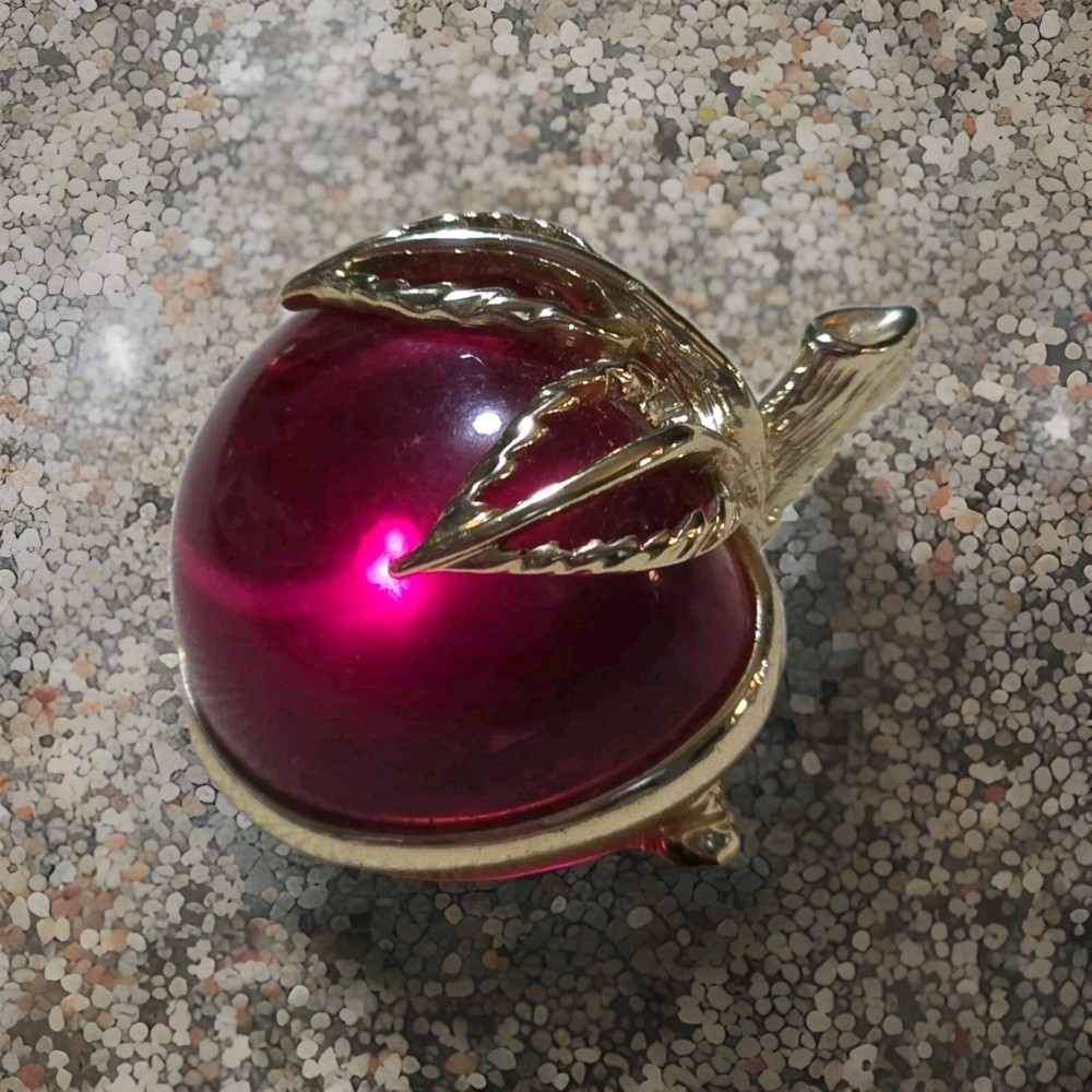 Vintage Glowing Pink Lucite Apple Cherry Brooch Pin Jelly Belly Sarah Coventry  