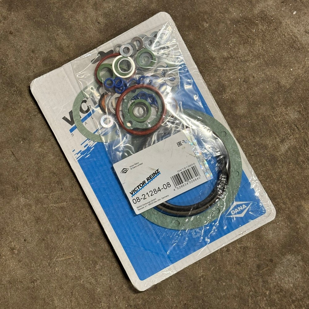 1981-1987 Porsche 911 Engine Crankcase Cover Gasket Set 08-21284-08 VICTOR REINZ