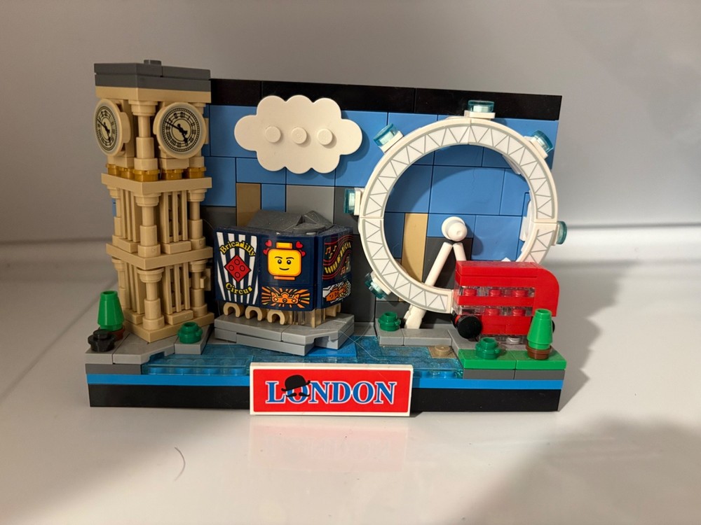 LEGO Creator London Postcard Building Set 40569
