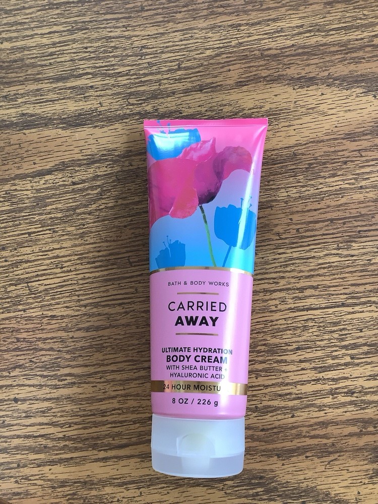Bath & Body Works Carried Away Ultimate Hydration Body Cream 8 Oz