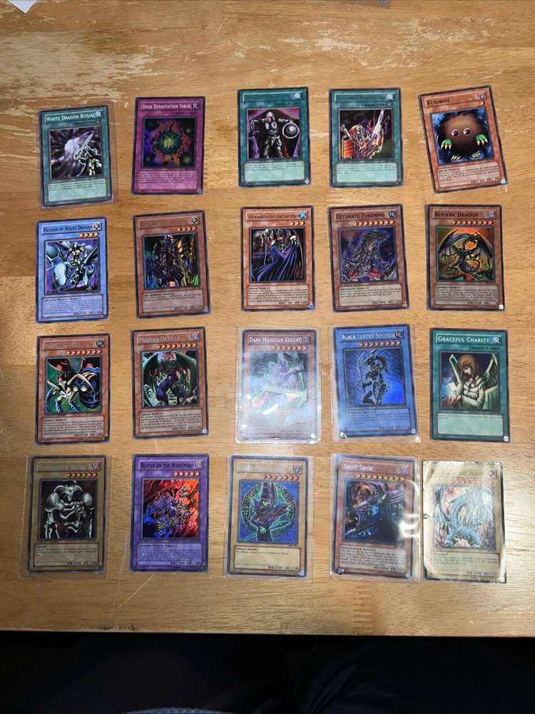 Vintage 2000s Yu-Gi-Oh Lot - Holo Secret Rares + 250+ Bulk Cards
