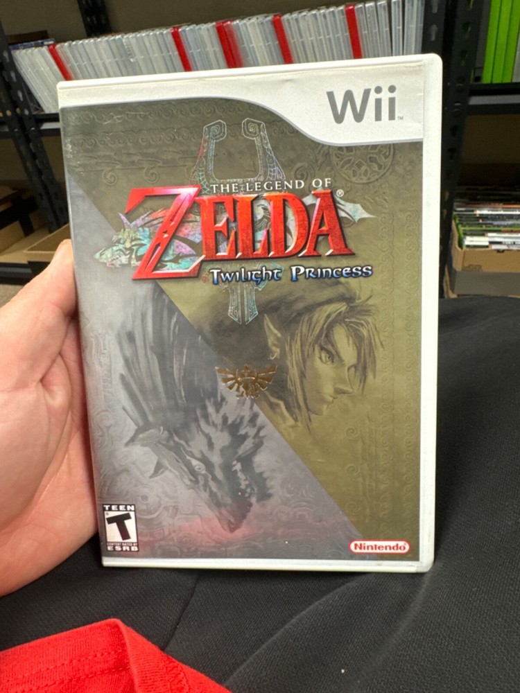 The Legend of Zelda: Twilight Princess (Nintendo Wii) CIB + Reg Card - Tested