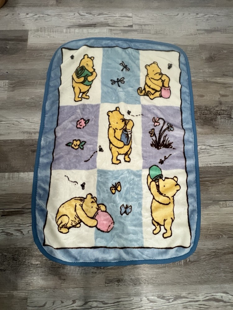 VTG Disney Winnie the Pooh Fleece Baby Blanket Classic Squares Honey Pot